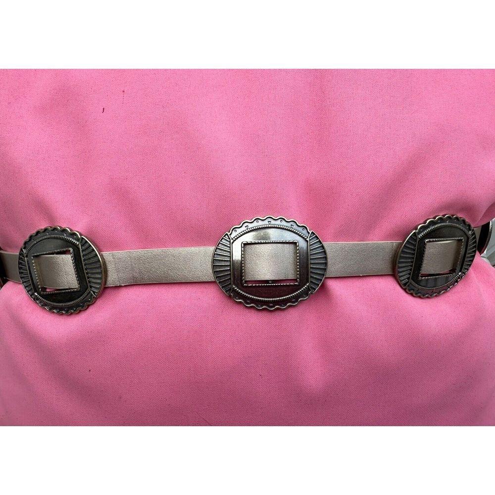 BCBG Boho Western L/XL Champagne Color Belt‎ with Brass Tone Metal Detail NWT